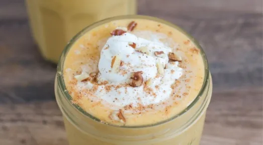 Koktejl s dýňovým pyré a kolagenem